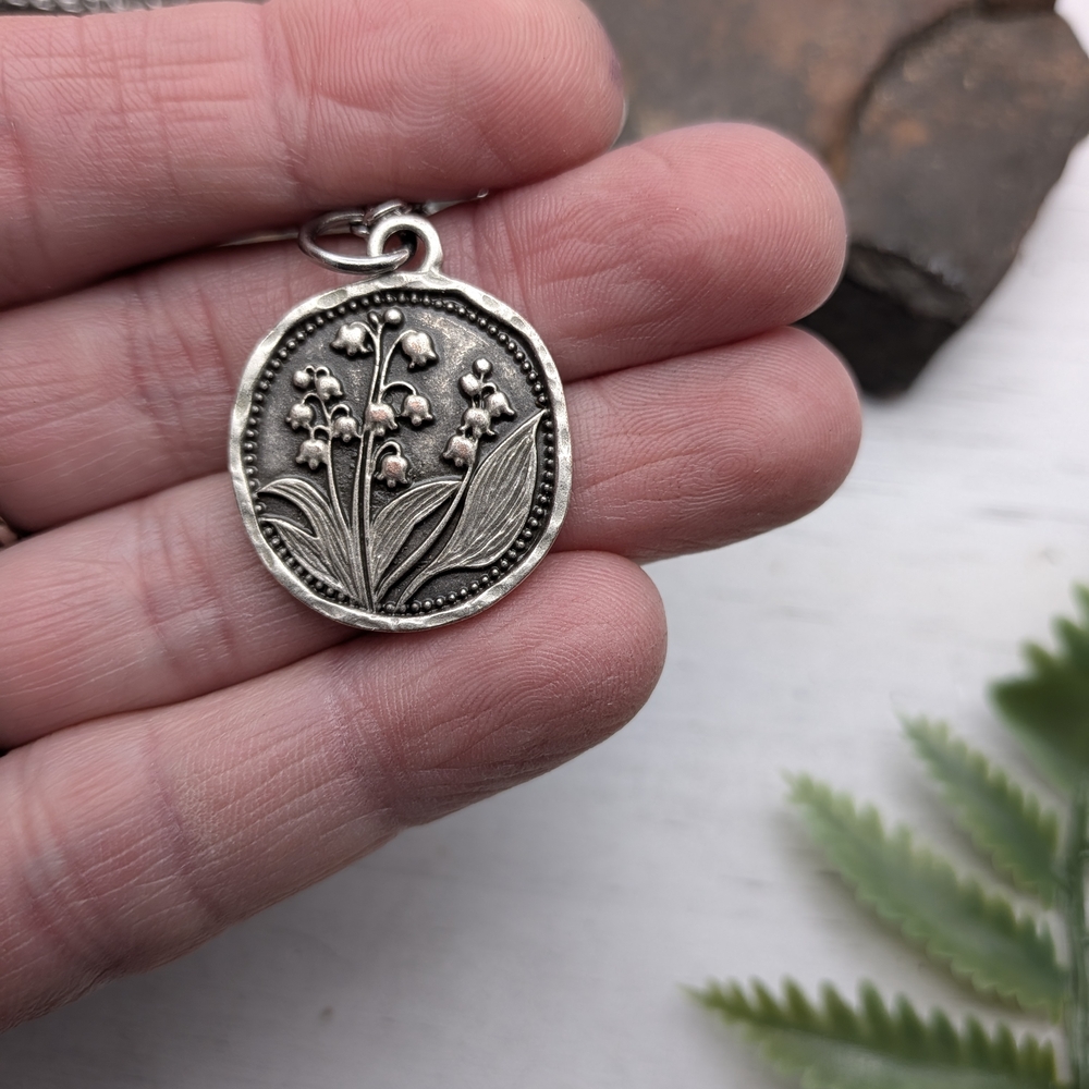Silver Lily Of The Valley Flower Pendant Necklace - Picture 5 of 6